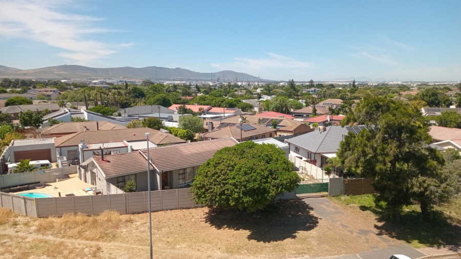 2 Bedroom Property for Sale in Table View Western Cape